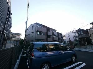 駐車場　外観