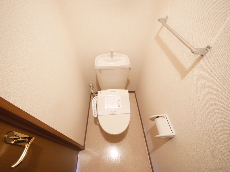 トイレ　ウォシュレット
