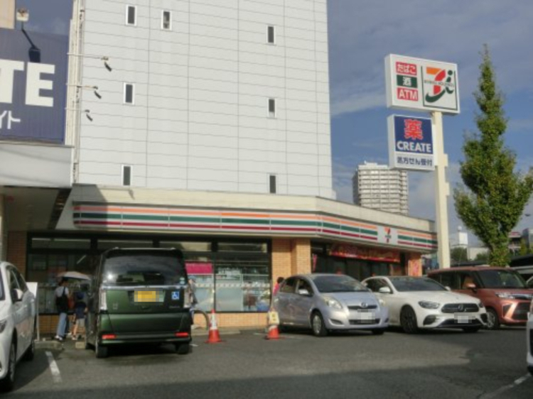 コンビニ　セブンイレブン 名古屋星が丘駅前店（コンビニ）まで282m