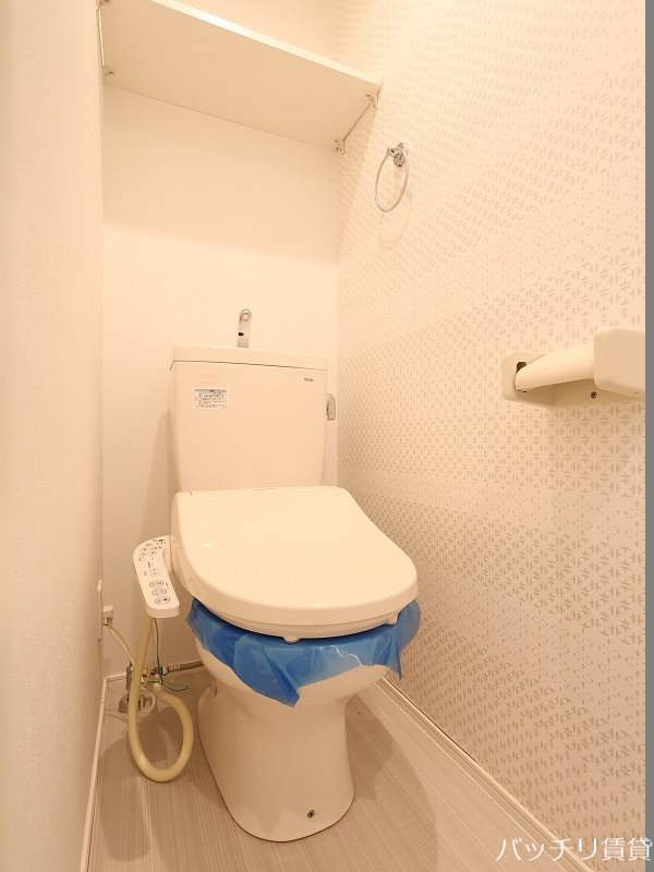 トイレ　同型タイプの為、現状を優先いたします。