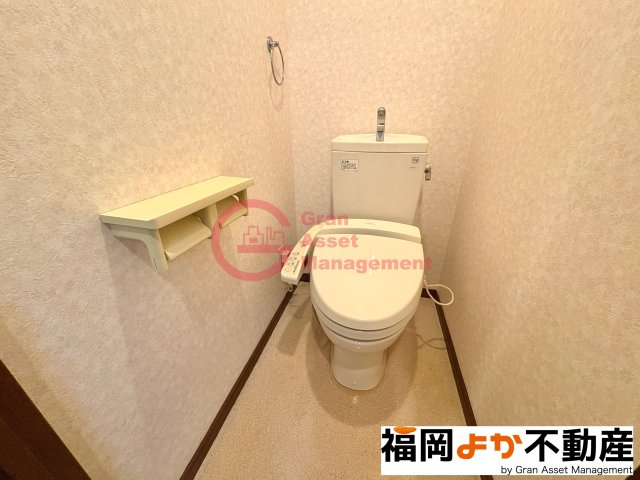 トイレ　清潔感のあるトイレです