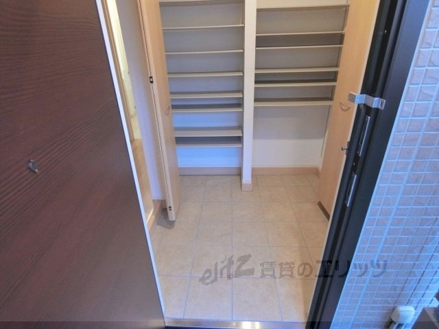 その他設備　下駄箱