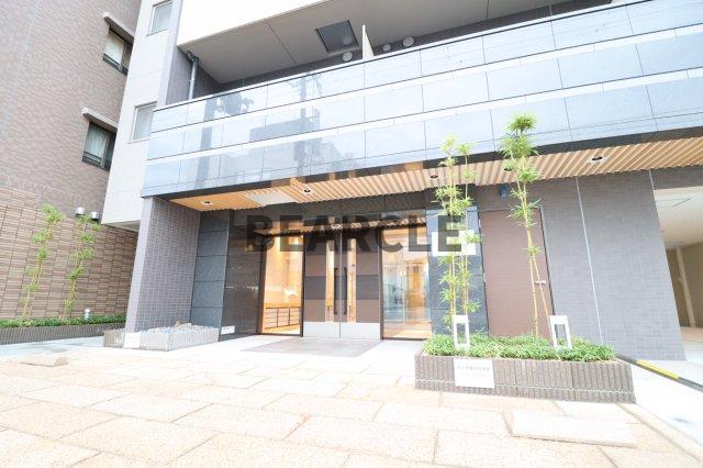 エントランス　清潔なエントランスです