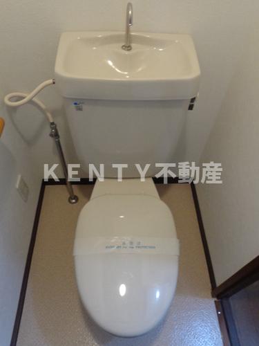 トイレ　清潔感のあるトイレです
