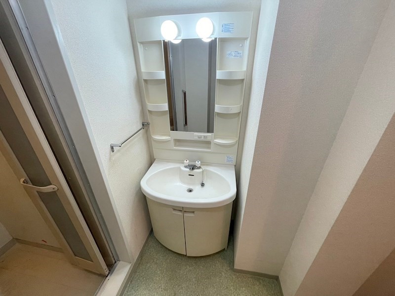 洗面設備　※別号室の写真使用中