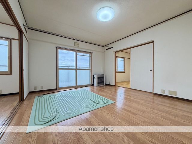 テレパレス函館柳の居間写真