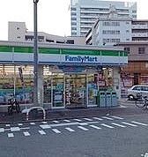 コンビニ　ファミリーマート福岡長浜店（コンビニ）まで90m