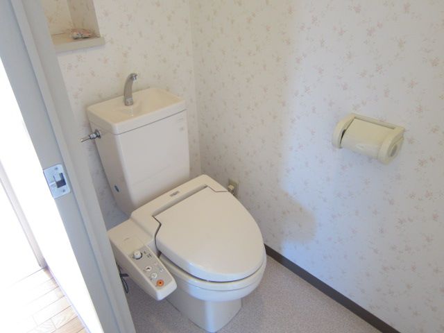 トイレ　ウォシュレット