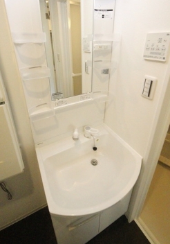 洗面設備　☆嬉しい独立洗面台☆