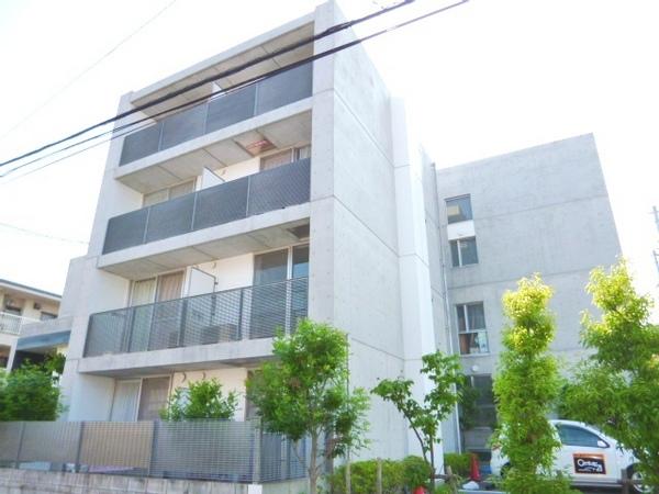 建物外観　デザイナーズマンションです！