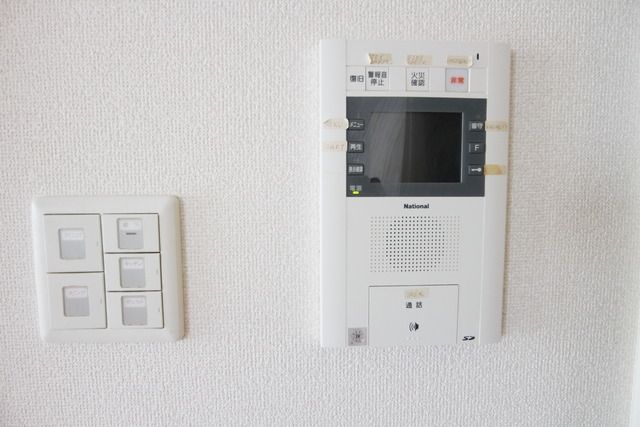 セキュリティ　★モニターフォン付き★