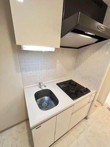 キッチン　※同タイプの別のお部屋です。