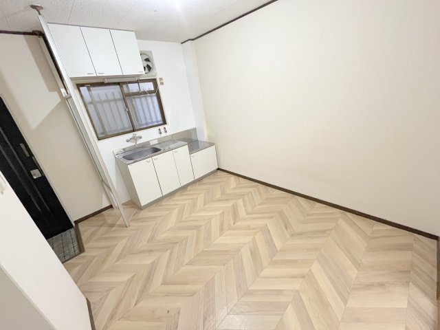 南生駒ハイツの居間写真