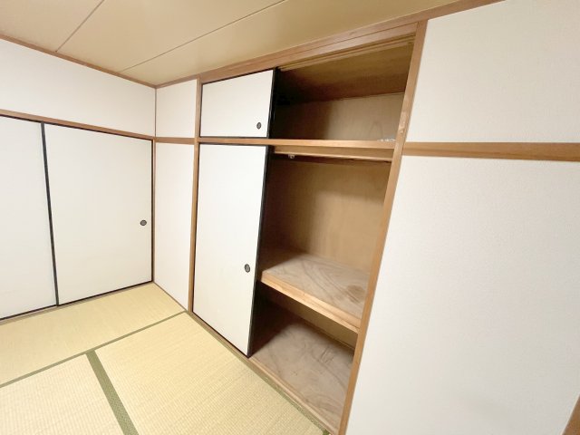 南生駒ハイツの内装写真