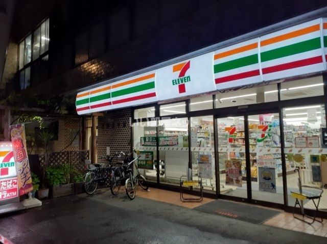 コンビニ　セブンイレブン 千代田大神宮通り店（コンビニ）まで143m