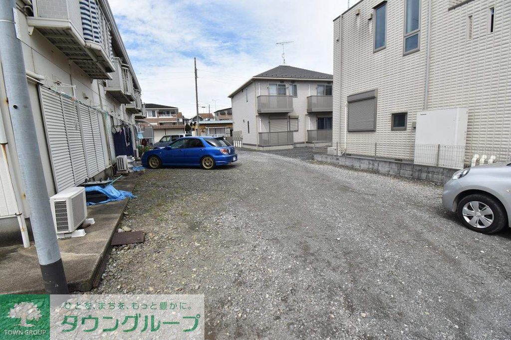 駐車場　駐車場