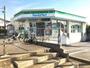 コンビニ　ファミリーマート都筑加賀原店（コンビニ）まで302m