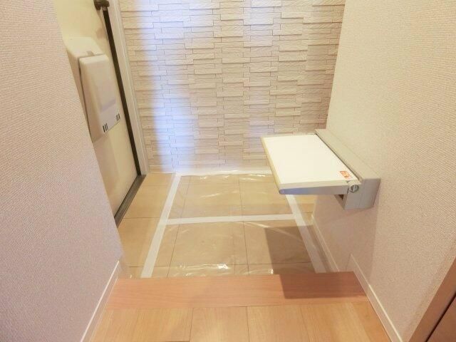 玄関　■シューズクローゼット