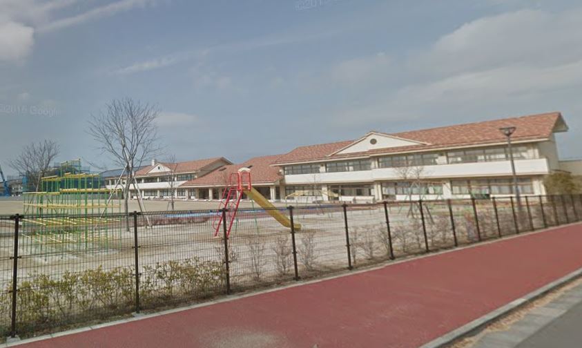 小学校　牛久市立 ひたち野うしく小学校（小学校）まで369m