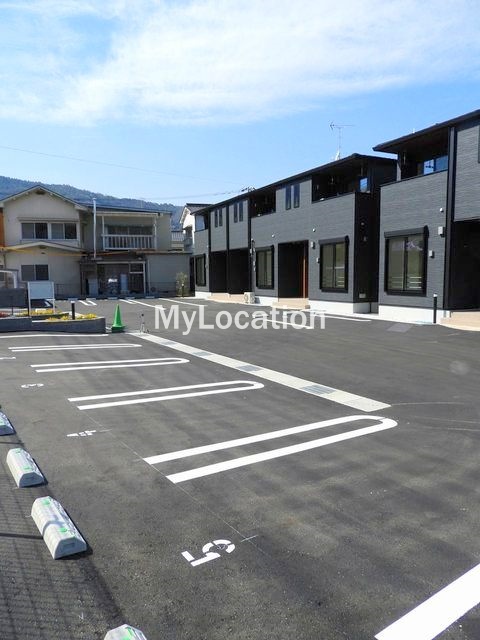駐車場　☆敷地内に駐車場があります☆