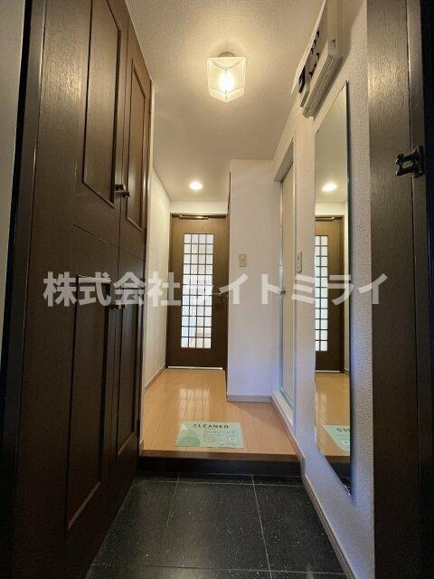 玄関　?