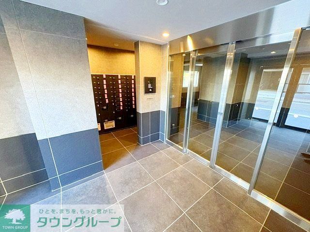 エントランス　エントランス