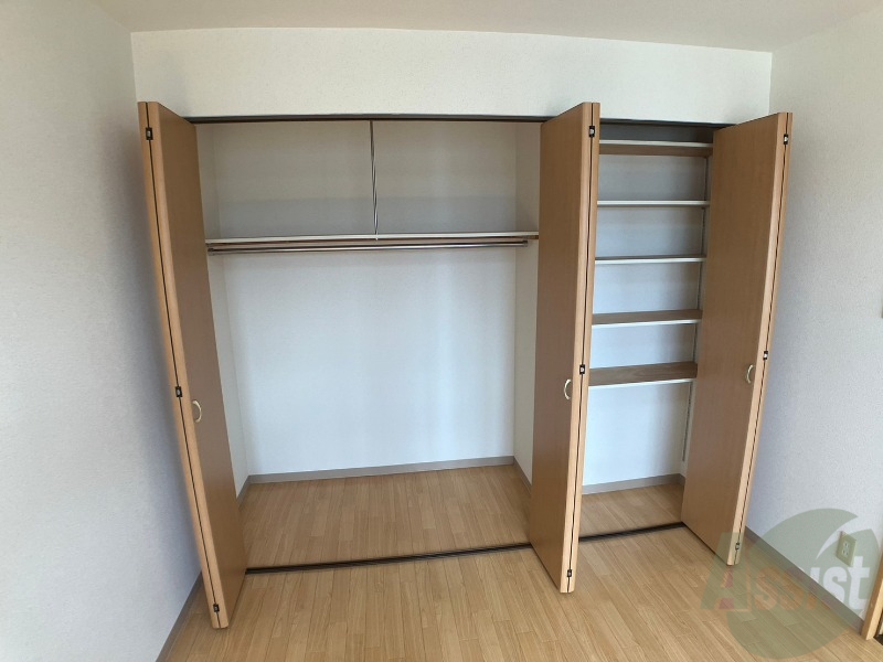 収納　収納もバッチリあるのでお部屋が片付きますよ！