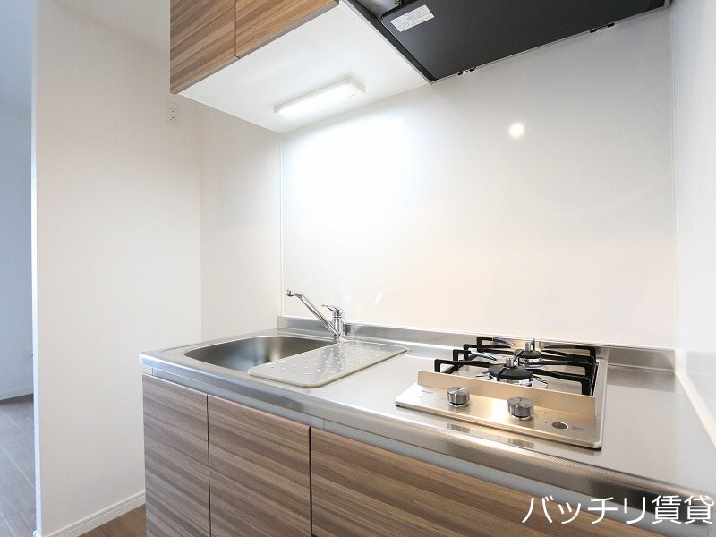 キッチン　※同マンション別部屋写真のため、現状優先。