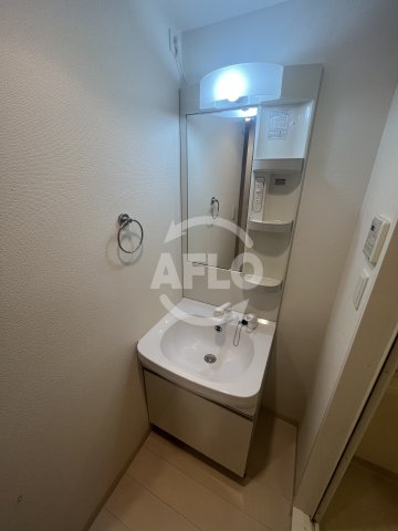 洗面設備　ララプレイス新大阪シエスタ　洗面台