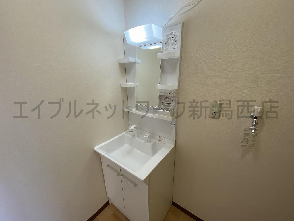 洗面設備　参考写真