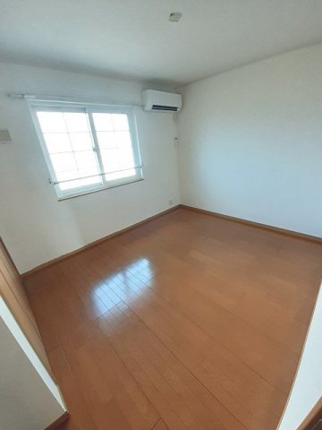 その他部屋・スペース　明るい色調の室内です