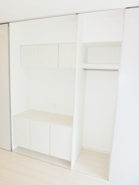 収納　テレビも収納できます