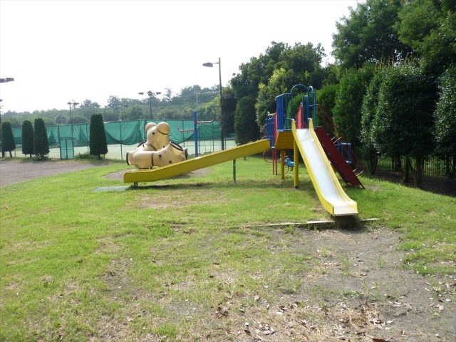 公園　花園総合運動公園（公園）まで1245m
