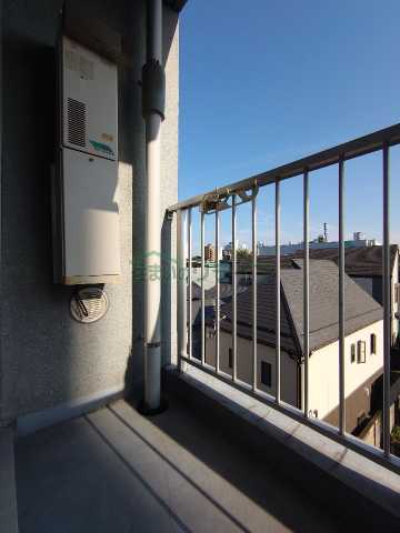 バルコニー　別部屋のお写真です