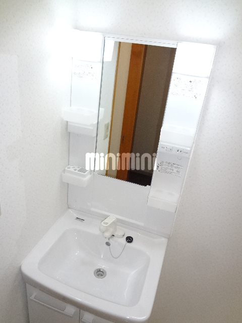 洗面設備　他号室の写真です。