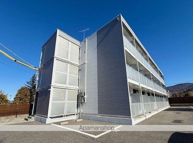 レオパレスうつくしの外観写真