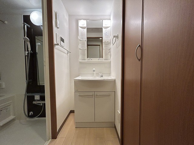 洗面設備　参考写真