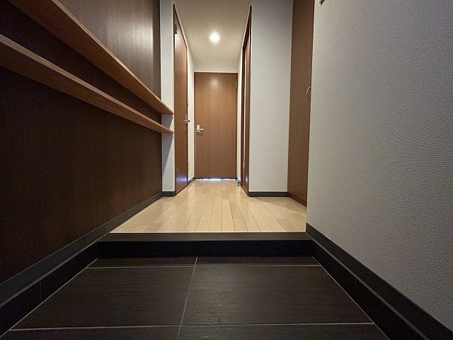 玄関　参考写真