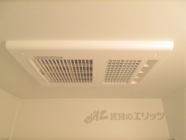 その他設備　浴室乾燥機