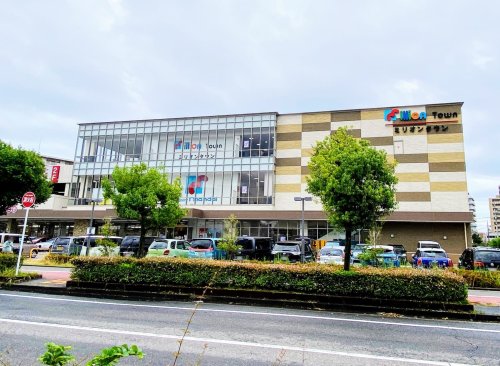 スーパー　万代 西宮前浜店（スーパー）まで653m
