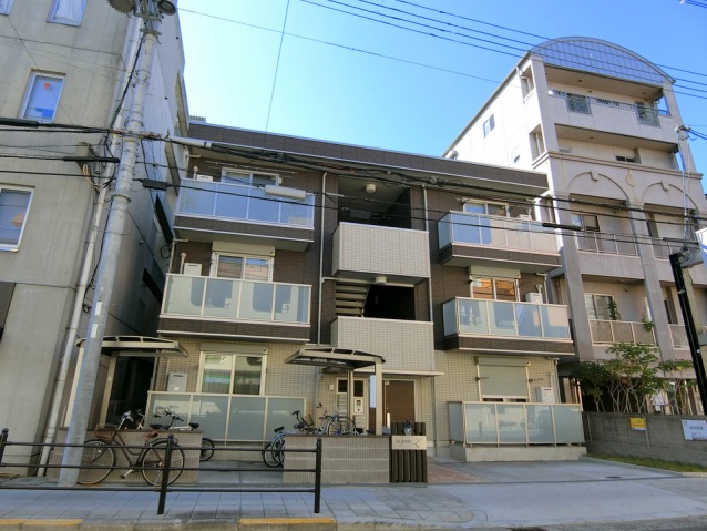建物外観　大人な外観