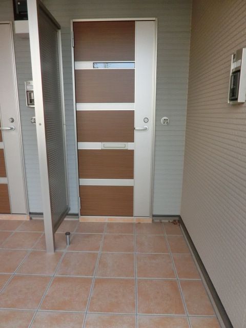 セキュリティ　建物入口部分です