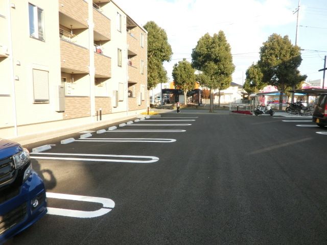 駐車場　敷地内の駐車場です
