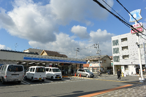 コンビニ　ローソン 枚方船橋本町二丁目店（コンビニ）まで363m