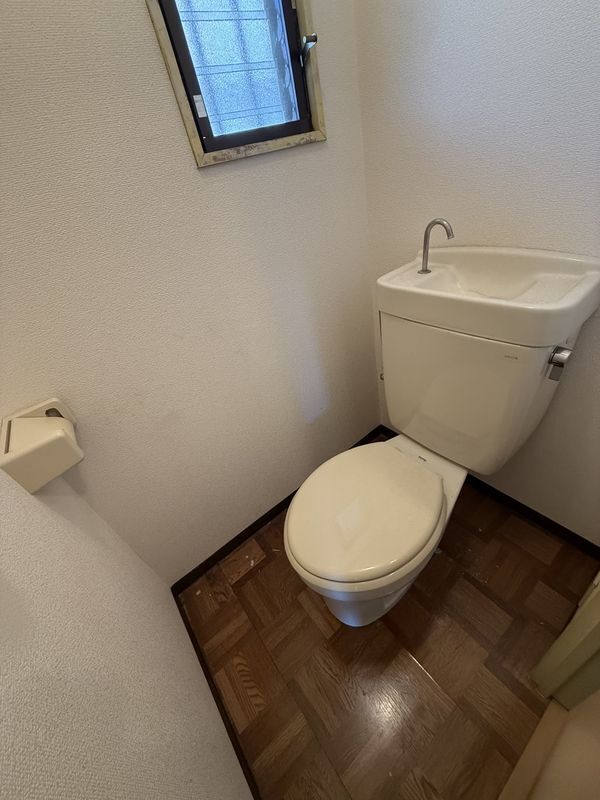 トイレ　参考写真