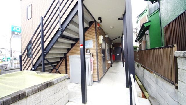 エントランス