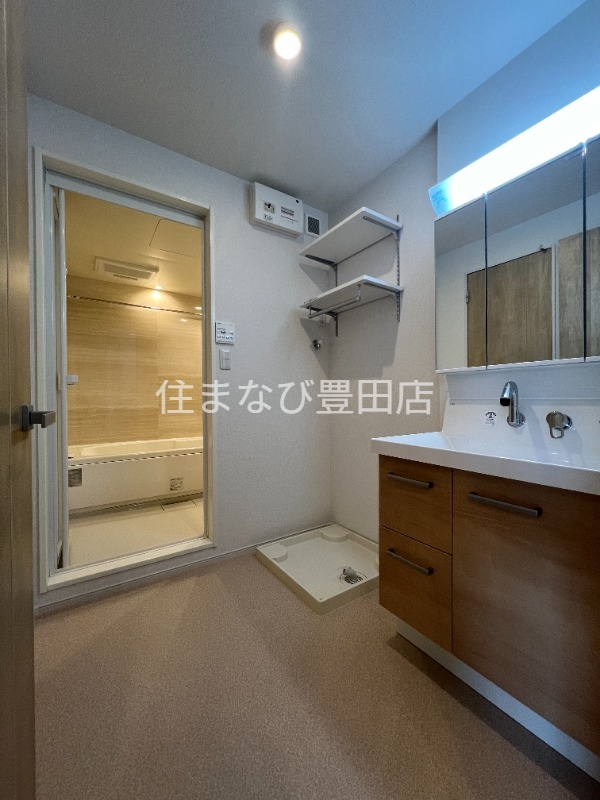 洗面設備　同型完成モデル