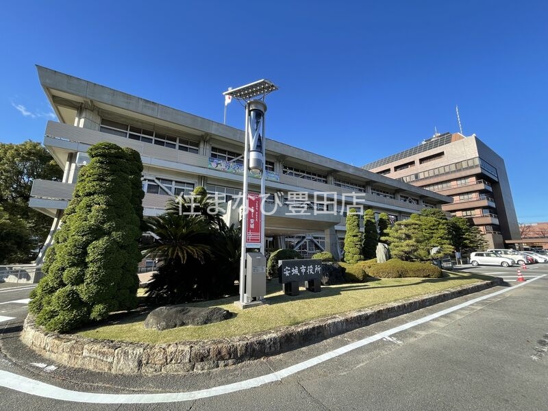 役所　安城市役所（役所）まで1130m