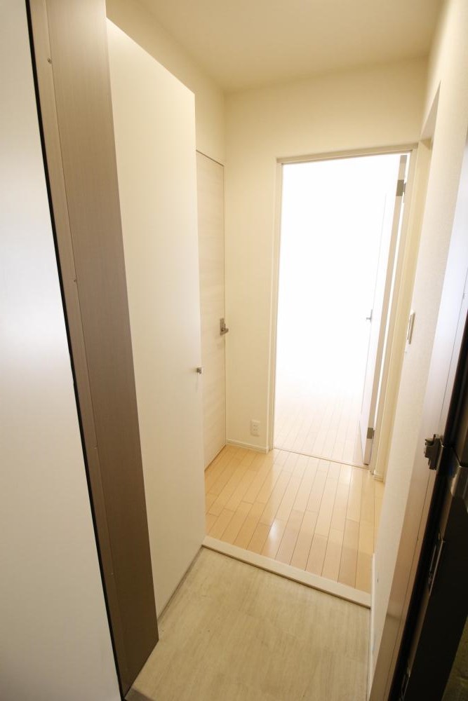玄関　別のお部屋の写真です