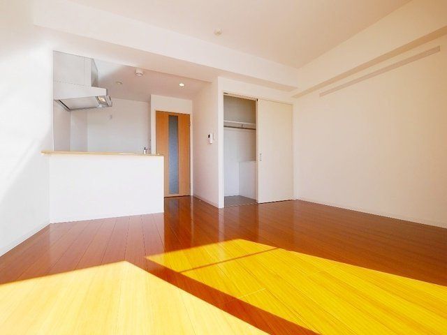 居室・リビング　★明るい洋室です★